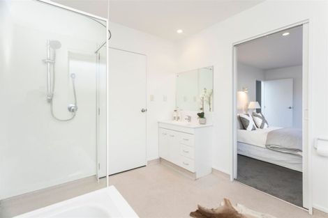 Photo of property in 77 Watford Street, Strowan, Christchurch, 8052