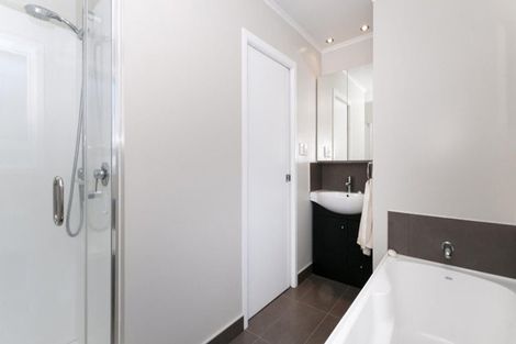 Photo of property in 1/28 Bleakhouse Road, Howick, Auckland, 2014