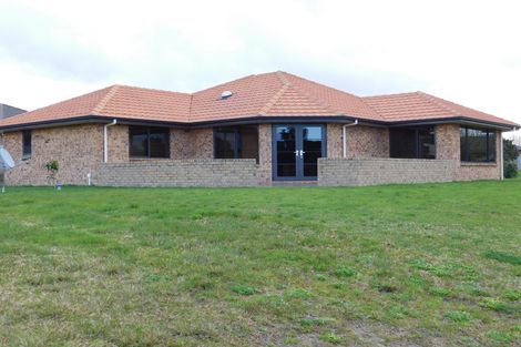 Photo of property in 2 Mooring Close, Haruru, 0204