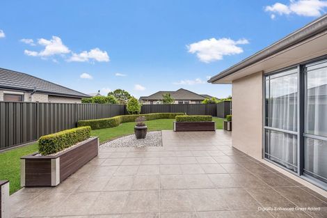 Photo of property in 5 Russell Robertson Drive, Havelock North, 4130