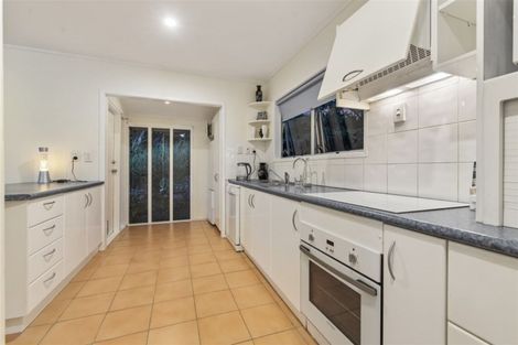 Photo of property in 223a Titirangi Road, Titirangi, Auckland, 0604