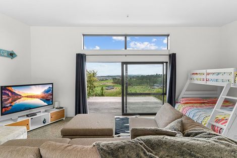 Photo of property in 121 Robert Hastie Drive, Mangawhai, 0573