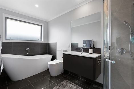 Photo of property in 11 Syrah Grove, Te Kauwhata, 3710