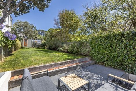 Photo of property in 8 Stanley Street, Berhampore, Wellington, 6023