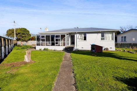 Photo of property in 8 Turuturu Road, Hawera, 4610