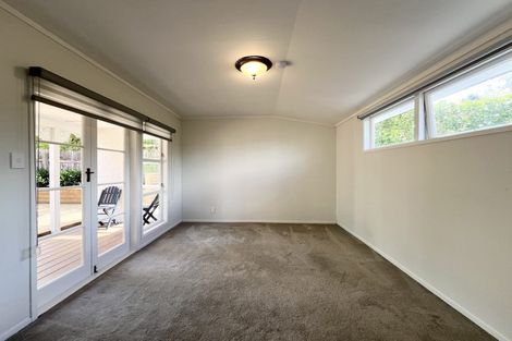 Photo of property in 1/132 Nile Road, Milford, Auckland, 0620