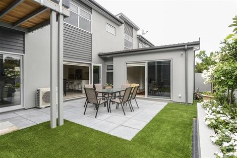 Photo of property in 6 Bray Place, Havelock North, 4130