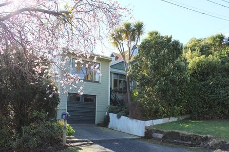 Photo of property in 5 Marett Street, Macandrew Bay, Dunedin, 9014