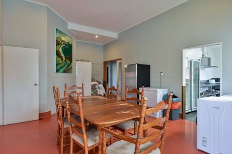 Photo of property in 409 King Street South, Hastings, 4122
