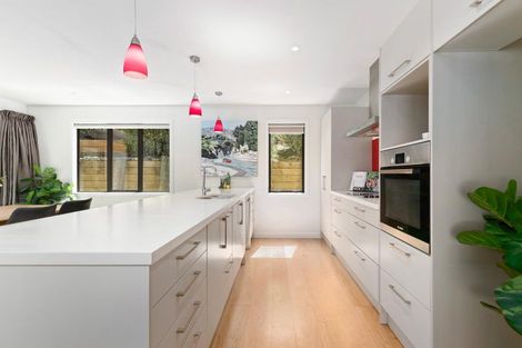 Photo of property in 2/4 Redfern Terrace, Arthurs Point, Queenstown, 9371