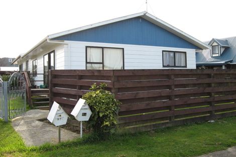 Photo of property in 8a Weymouth Grove, Wainuiomata, Lower Hutt, 5014
