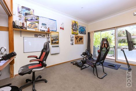 Photo of property in 24 Waikoukou Valley Road, Waimauku, 0812