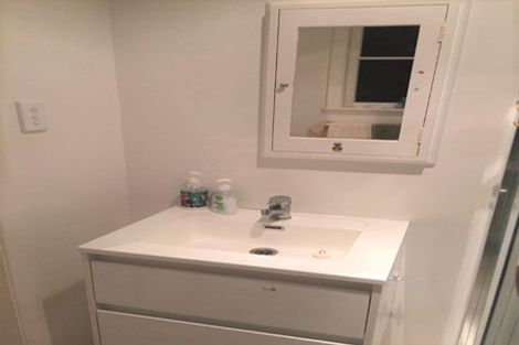 Photo of property in 1/1123 Fergusson Drive, Clouston Park, Upper Hutt, 5018