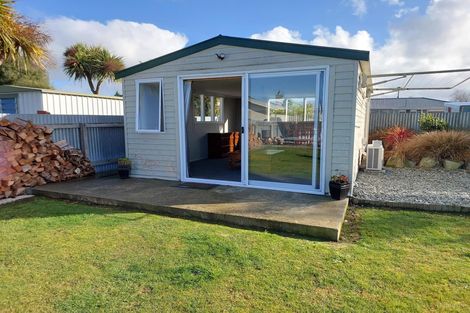 Photo of property in 10 Studholme Street, Waimate, 7924