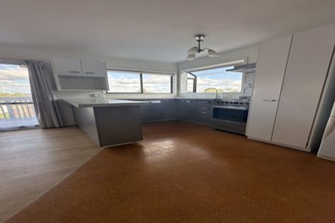 Photo of property in 5 Riverhills Avenue, Pakuranga Heights, Auckland, 2010