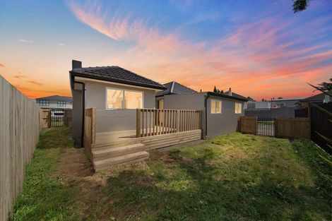 Photo of property in 1/27 Halsey Road, Manurewa, Auckland, 2102