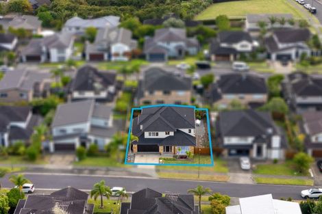 Photo of property in 5 Wye Oak Drive, Schnapper Rock, Auckland, 0632