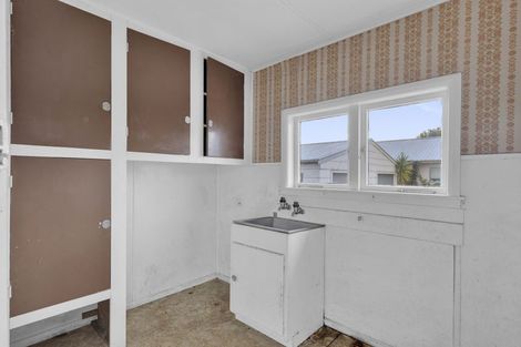 Photo of property in 15 Fifth Avenue, Enderley, Hamilton, 3214