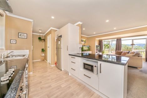 Photo of property in 54 Jocelyn Crescent, Pinehaven, Upper Hutt, 5019