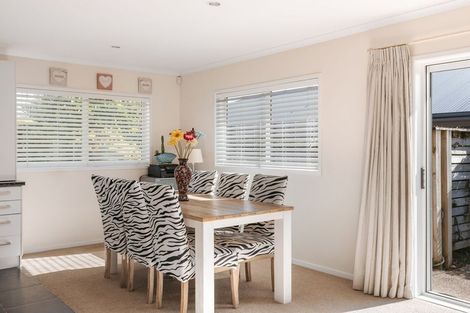 Photo of property in 15 Parkland Rise, Omokoroa, 3114