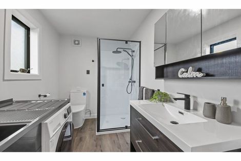 Photo of property in 50a Coopers Road, Dallington, Christchurch, 8061