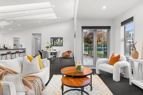 Photo of property in 5 Sterling Drive, Prebbleton, 7604