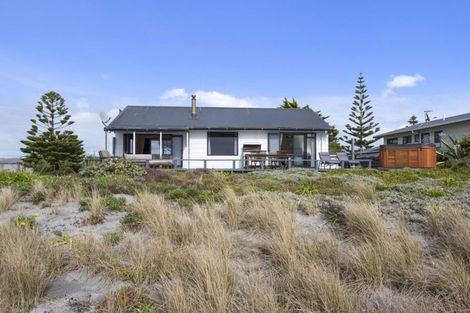 Photo of property in 7 Pukehina Parade, Pukehina, Te Puke, 3189