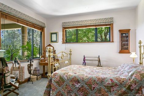 Photo of property in 40 Whakamoenga Point, Acacia Bay, Taupo, 3385