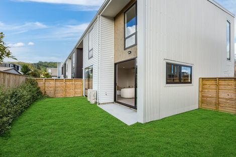 Photo of property in 3 Houhere Street, Paraparaumu, 5032