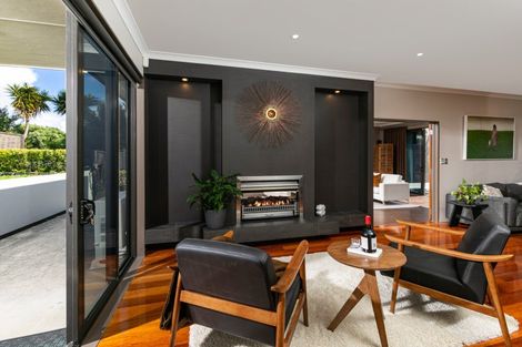 Photo of property in 66 Rame Road, Greenhithe, Auckland, 0632