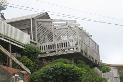 Photo of property in 113 Houghton Bay Road, Houghton Bay, Wellington, 6023