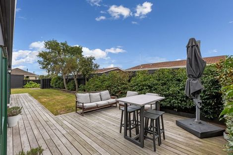 Photo of property in 3 Chilton Drive, Mairehau, Christchurch, 8052