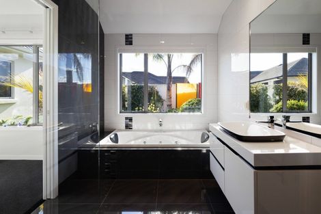 Photo of property in 77 Baxter Michael Crescent, Cambridge, 3434