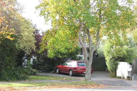 Photo of property in 20 Ashfield Place, Ilam, Christchurch, 8041