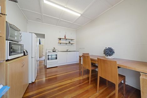 Photo of property in 73 West Coast Road, Glen Eden, Auckland, 0602