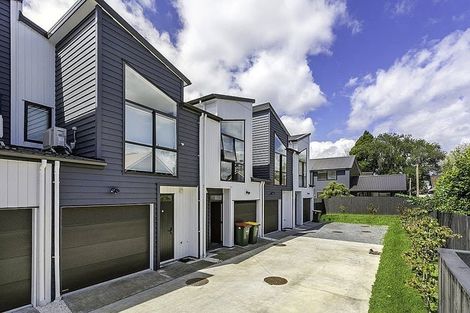 Photo of property in 1 Pasla Close, Papakura, 2110