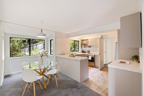 Photo of property in 102 Bowenvale Avenue, Cashmere, Christchurch, 8022