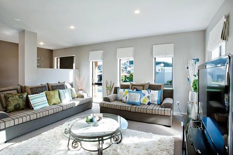 Photo of property in 1 Routeburn Avenue, Aotea, Porirua, 5024