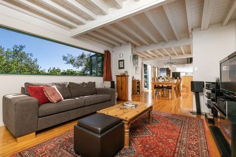 Photo of property in 3 Tree Fern Trail, Campbells Bay, Auckland, 0630