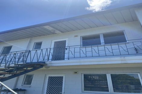 Photo of property in 2 Tennessee Avenue, Mangere East, Auckland, 2024