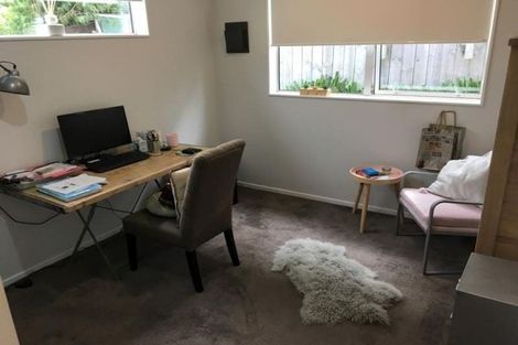 Photo of property in 19a Duncan Avenue, Te Atatu South, Auckland, 0610