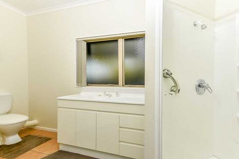 Photo of property in 7 Mistral Place, West Harbour, Auckland, 0618