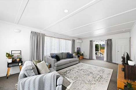 Photo of property in 23 Taylor Terrace, St Andrews, Hamilton, 3200