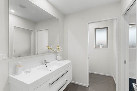 Photo of property in 4 Vale Terrace, Wigram, Christchurch, 8042
