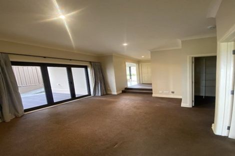 Photo of property in 2/39 Reeve Drive, Havelock North, 4130