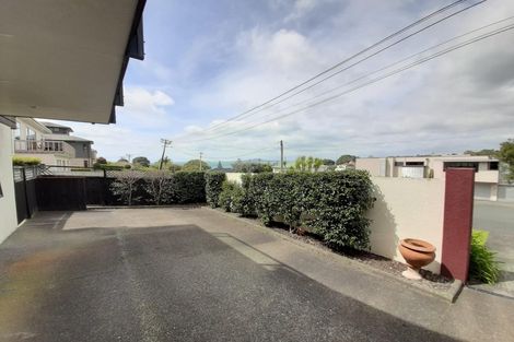 Photo of property in 20 Oban Road, Browns Bay, Auckland, 0630