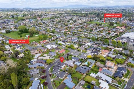 Photo of property in 1/7 Tudor Crescent, Chedworth, Hamilton, 3210