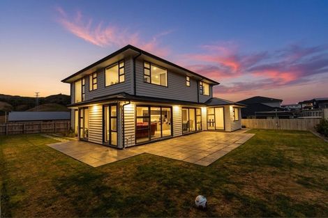 Photo of property in 50 Atherton Terrace, Churton Park, Wellington, 6037