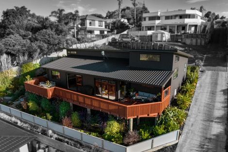 Photo of property in 33a Homestead Place, Welcome Bay, Tauranga, 3112