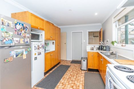 Photo of property in 35 Pulham Crescent, Queenwood, Hamilton, 3210